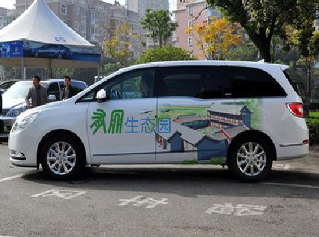 民权户外车贴喷绘如何保持效果?